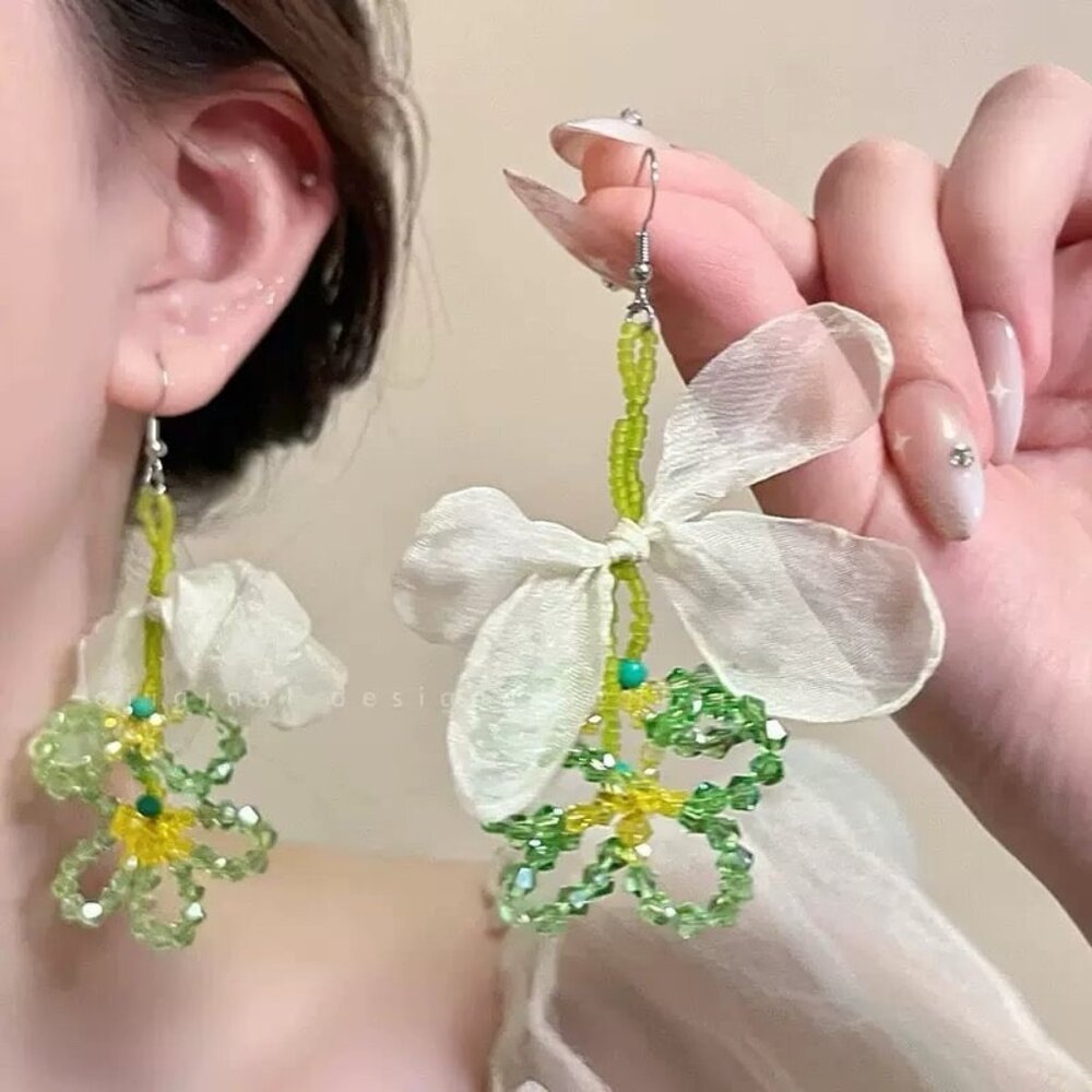 Spring and summer fresh flower earrings